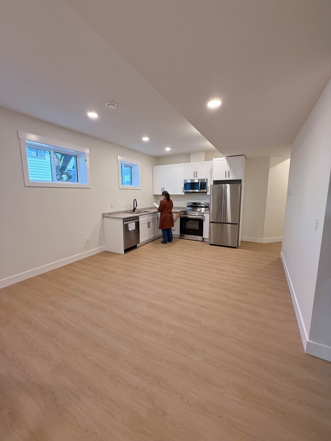 11515-1102A 102A St in Fort St John, BC - Building Photo - Building Photo