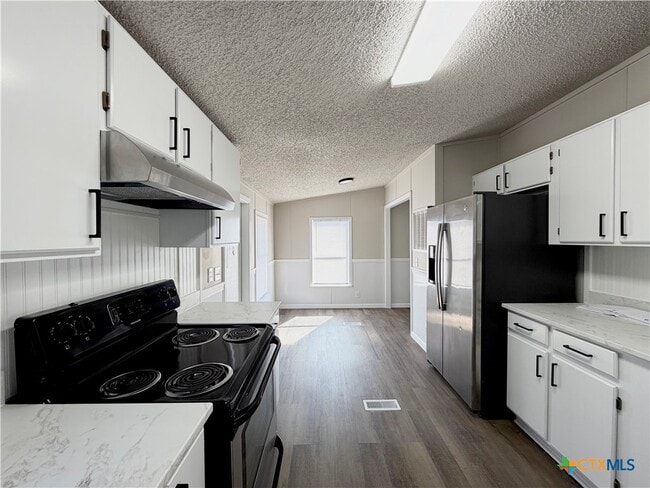 property at 1414 Mohican Trail