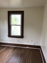 212 Crosby St in Akron, OH - Foto de edificio - Building Photo