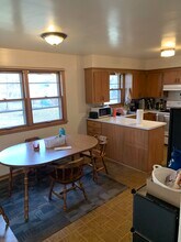 108 Meadow Ln in Mankato, MN - Foto de edificio - Building Photo