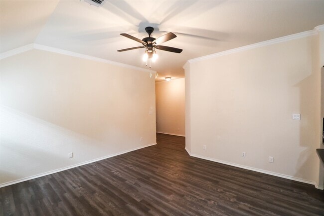 property at 1727 Kilmory Ct