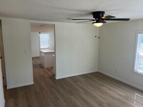 504 Davis St in Gainesville, TX - Building Photo - Building Photo
