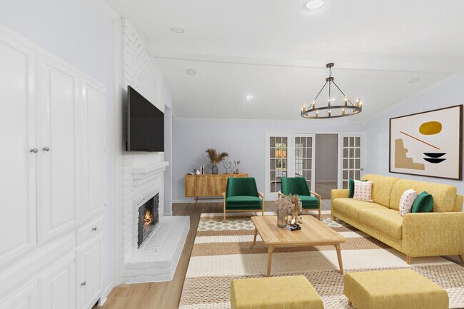6019 White Rose Trail in Dallas, TX - Building Photo - Building Photo