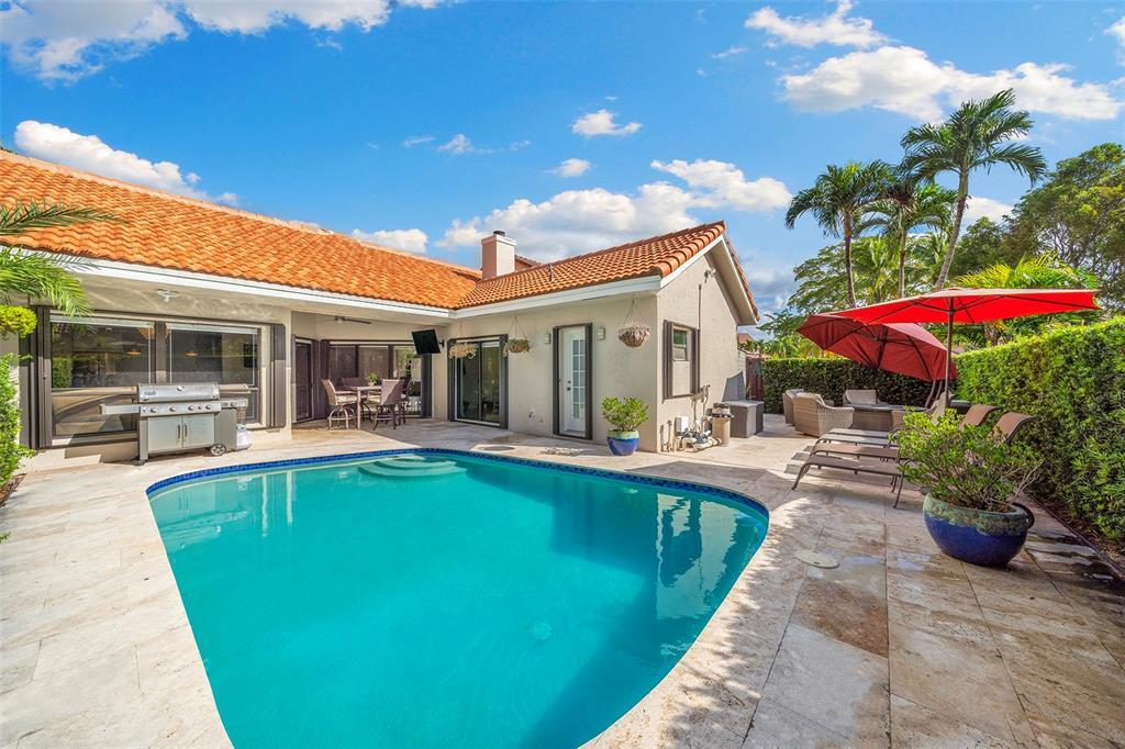 9420 NW 18th Pl in Plantation, FL - Building Photo