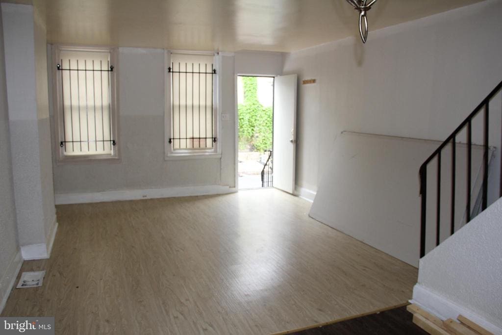 3085 Potter St in Philadelphia, PA - Building Photo