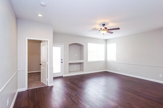 7604 Certitude Ave in Las Vegas, NV - Building Photo - Building Photo
