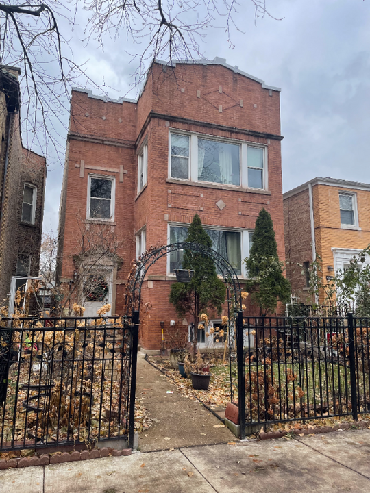 5022 N Ridgeway Ave in Chicago, IL - Building Photo