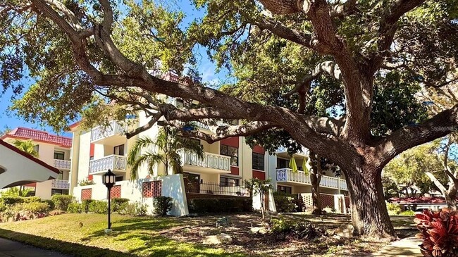 property at 2612 Pearce Dr