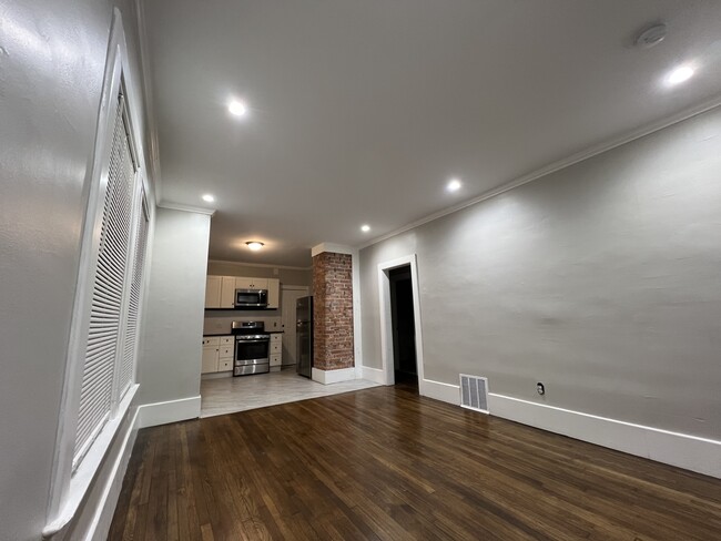 7426 Dunedin St, Unit LL in Detroit, MI - Foto de edificio - Building Photo