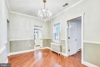 214 E Monroe Ave in Alexandria, VA - Building Photo - Building Photo