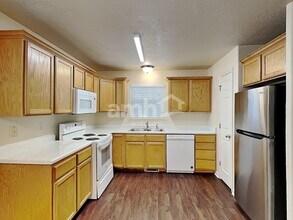 4029 Dillon's Dr in Eagle Mountain, UT - Building Photo - Building Photo