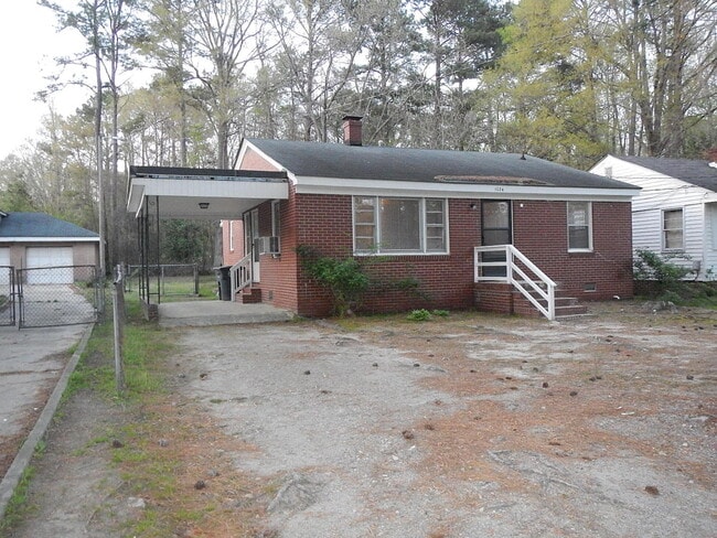 property at 1024 Proctor St