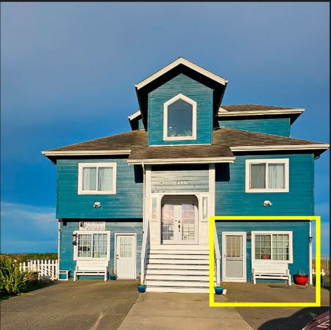 property at 1416 E Ocean Shores Blvd SW