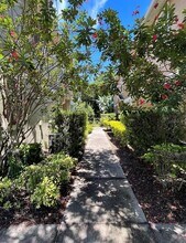 6706 Eagle Feather Dr in Riverview, FL - Building Photo - Building Photo