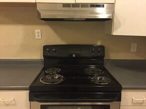 446 Thistle Dr in Garland, TX - Building Photo - Building Photo