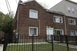 475 Orange St SE in Washington, DC - Building Photo