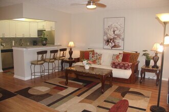 454 Fanshaw K in Boca Raton, FL - Building Photo - Building Photo