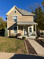 394 Nevada St in Dubuque, IA - Building Photo