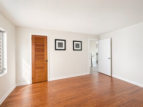 422 N Broadway in Lantana, FL - Foto de edificio - Building Photo