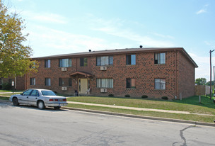 1820 Roosevelt Ave Apartments