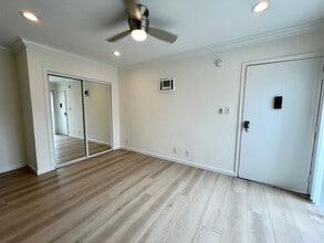 10860 Venice Blvd. in Culver City, CA - Building Photo - Building Photo