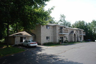 1059 Pilgrim Way Apartments