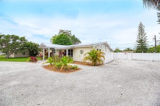 1731 Redwood St in Sarasota, FL - Building Photo - Building Photo