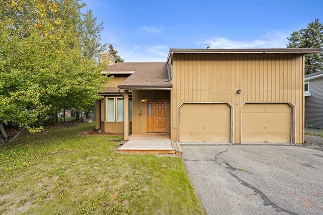 property at 1603 Roosevelt St