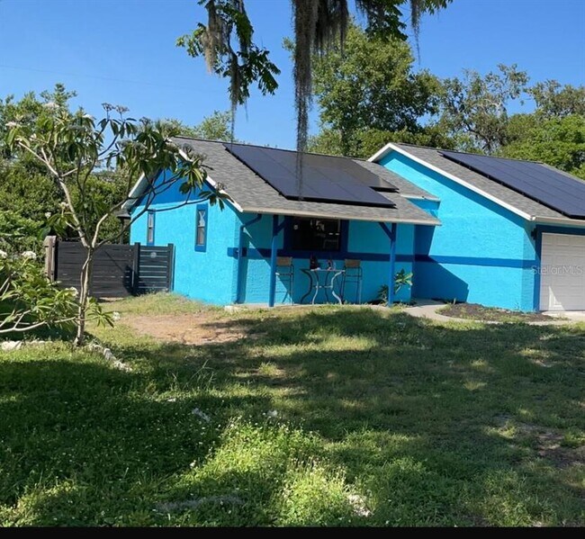 6133 Arthur Ave in New Port Richey, FL - Building Photo - Building Photo