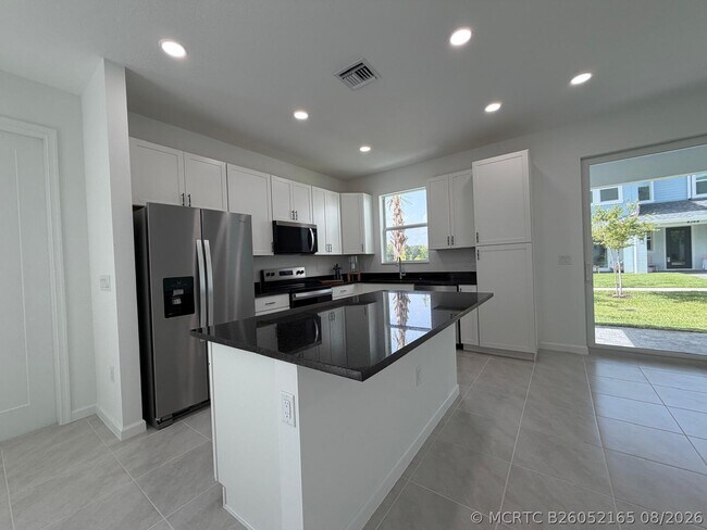 property at 4402 Longwood Lake Sq