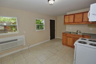 2702 Old Quintard Ave in Anniston, AL - Building Photo - Building Photo
