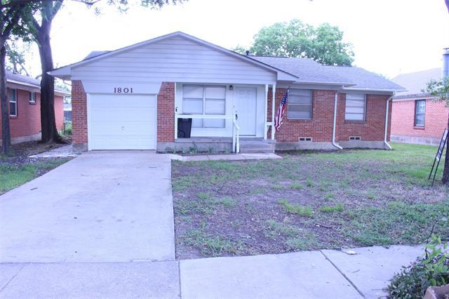 1801 Buena Vista St in Mesquite, TX - Building Photo