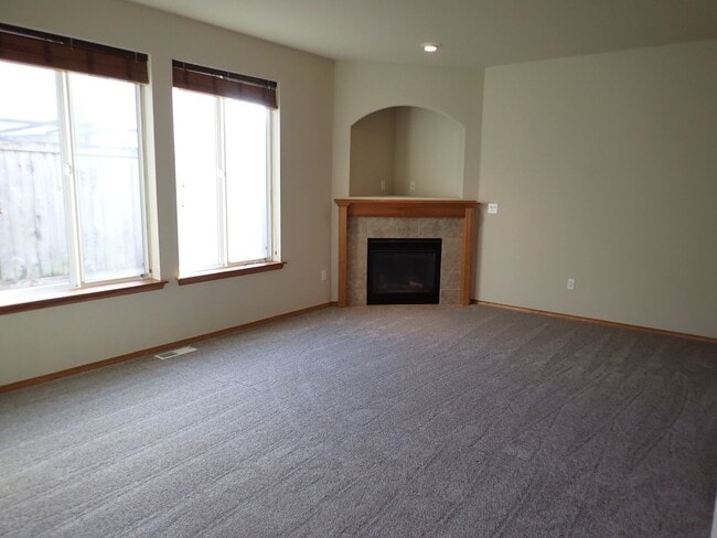 17509 93rd Ave E in Puyallup, WA - Building Photo - Building Photo