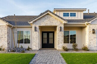 393 Sidbury Rd in Washington, UT - Building Photo - Building Photo