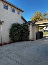 630 Ben Ingram Ct in Tracy, CA - Building Photo - Building Photo