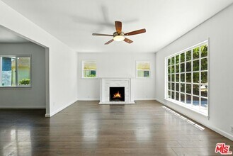 5428 S Victoria Ave in Los Angeles, CA - Building Photo - Building Photo