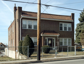 2216-2218 Braddock Ave Apartments