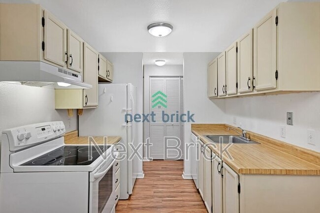 property at 10501 8th Ave NE