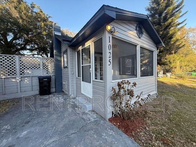 1025 36th St in Orlando, FL - Building Photo - Building Photo