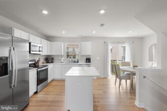 2574 Laurel Pk Dr in Culpeper, VA - Building Photo - Building Photo