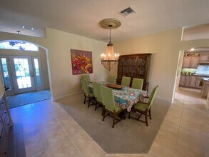 733 Winifred Way in the Villages, FL - Building Photo - Building Photo