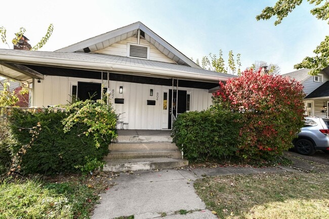 property at 802 N Denny St