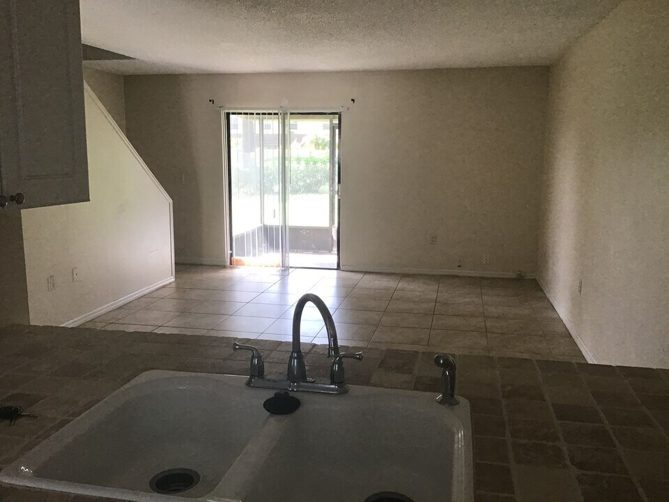 5522 Decatur St in Orlando, FL - Building Photo