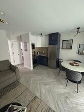 1037 NE 9th Ave in Fort Lauderdale, FL - Building Photo - Building Photo