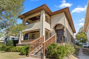 5303 Charlotte St in Kansas City, MO - Building Photo