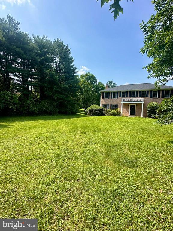 12908 Livia Dr in Catharpin, VA - Building Photo - Building Photo