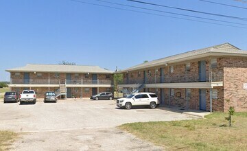 101 N 3rd St, Unit 1 in Copperas Cove, TX - Foto de edificio - Building Photo