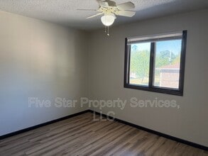 1224 W Monroe St in Springfield, IL - Building Photo - Building Photo