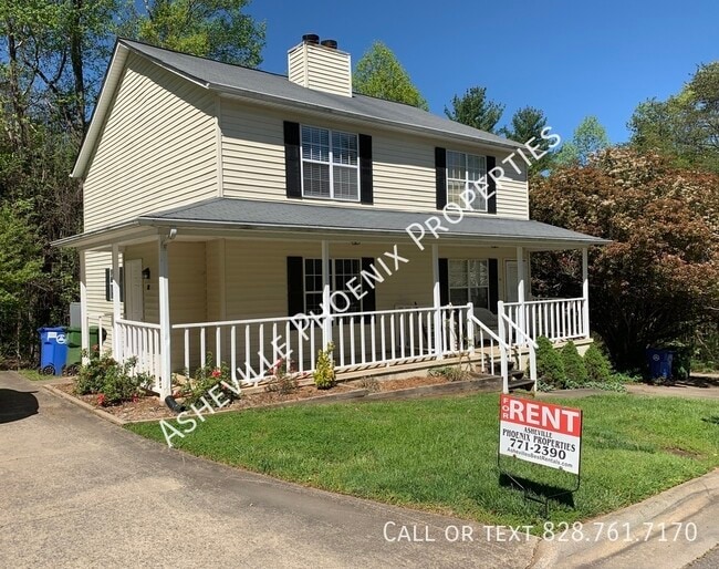 property at 141 Rocking Porch Ridge