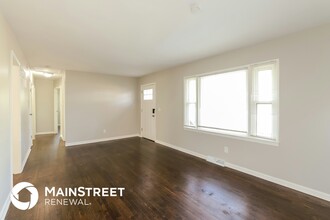 4135 N Spruce Ave in Kansas City, MO - Building Photo - Building Photo